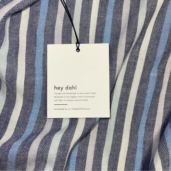 Bella Dahl Kia Halter Top‎  Size Small Blue White Striped Linen Tank Keyhole NWT - Picture 7 of 12